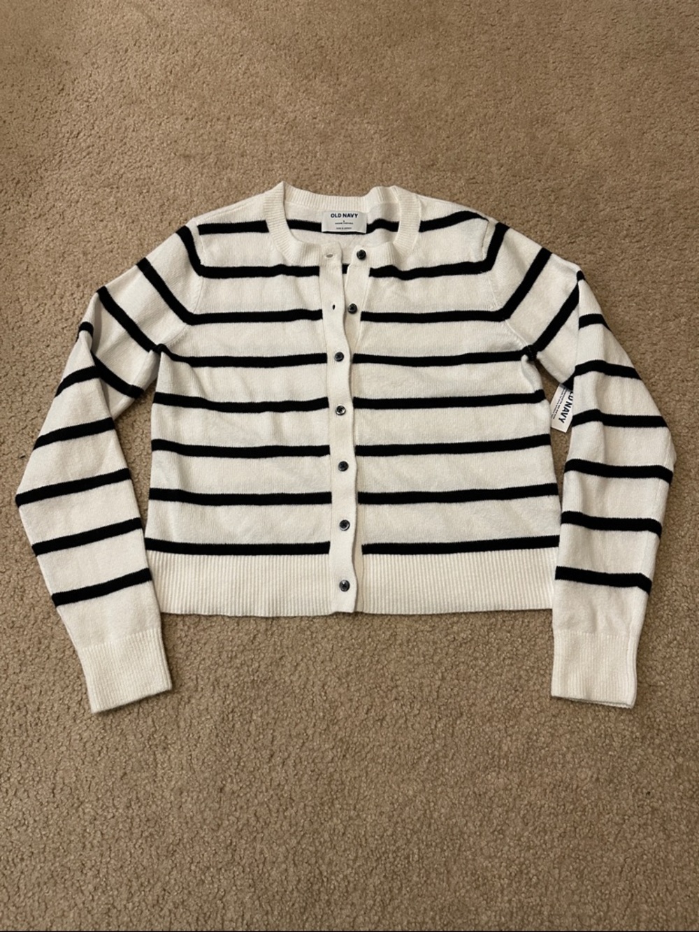 Old Navy White and Black Striped Crew Neck Cardigan NWT - Picture 2 of 10